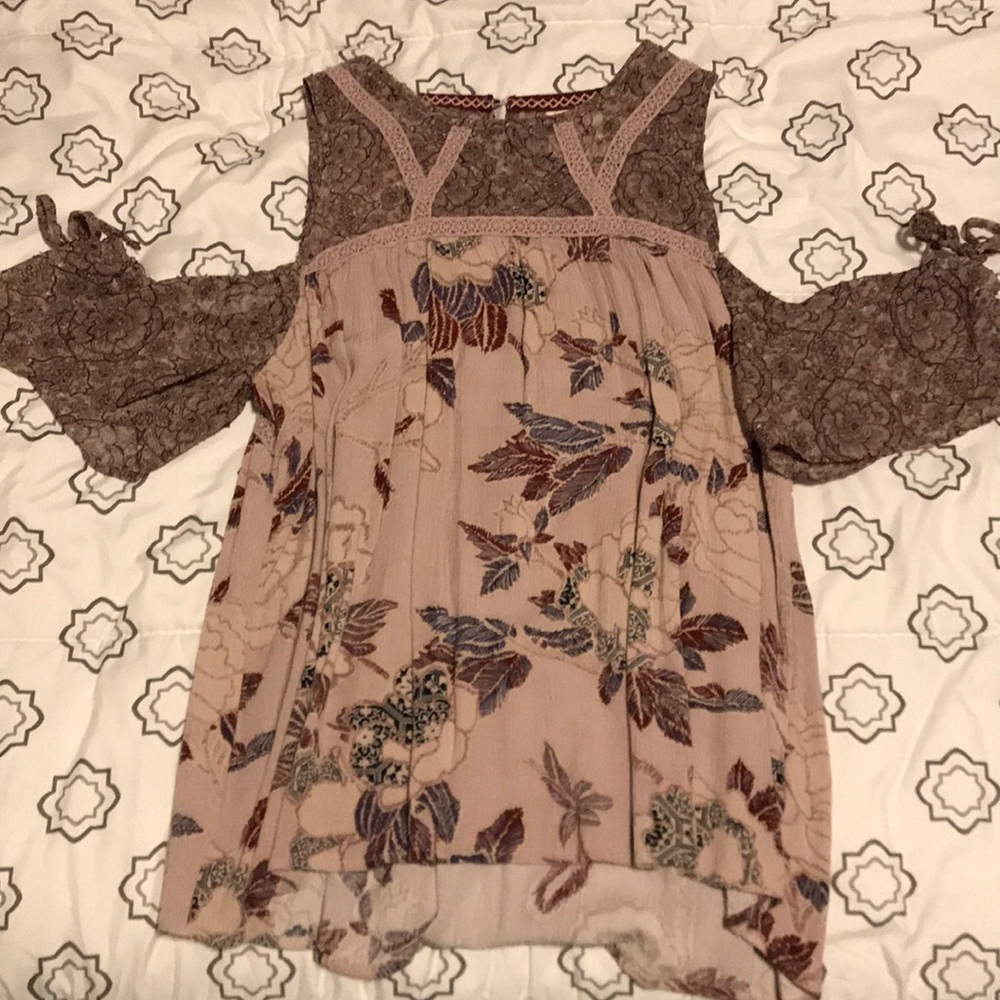 Off the shoulder tank top